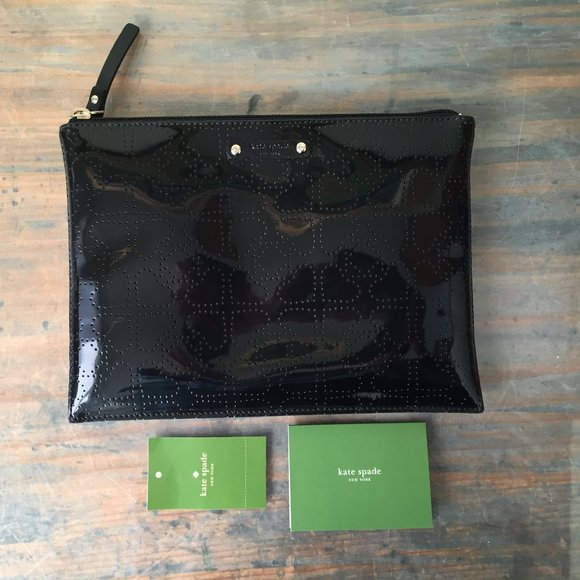 kate spade Handbags - kate spade metro spade lg. pouch/cosmetic bag kate spade Handbags - kate spade metro spade lg. pouch/cosmetic bag